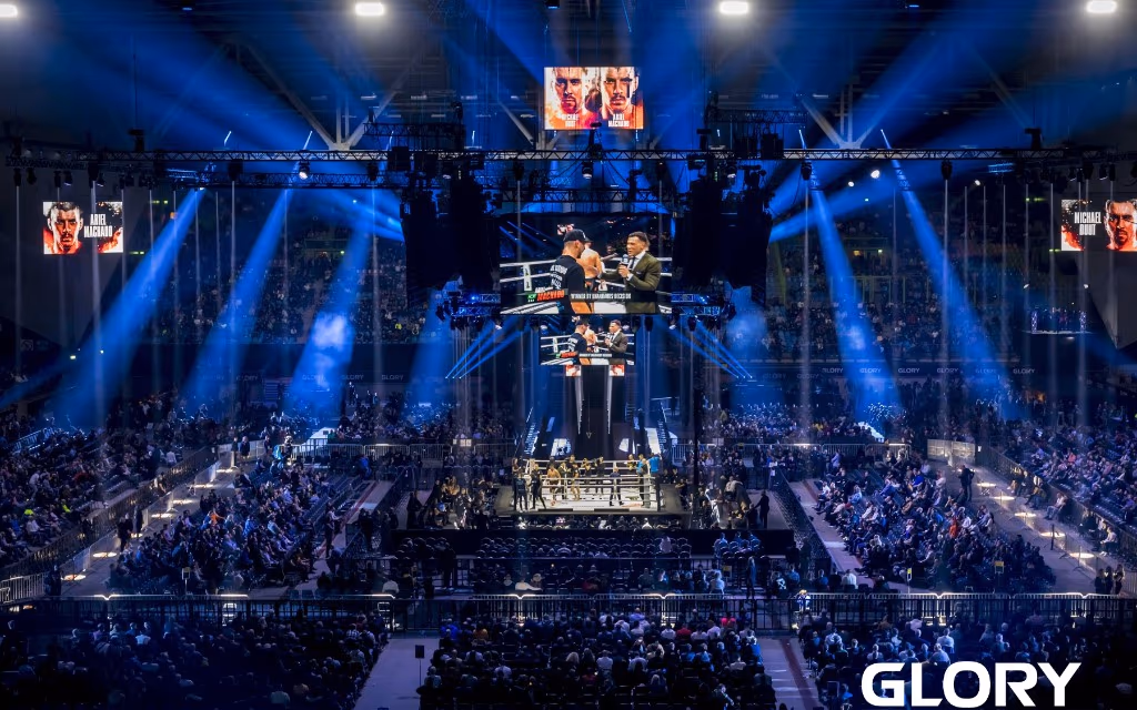 Glory 109 kickboxing event at Rotterdam Ahoy with Holland ToursNL private chauffeur transfers